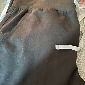 Used Black Fig scrub pants LP